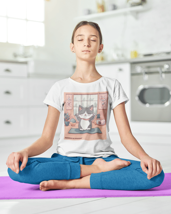 Baby Look Yoga Cat - the Grey