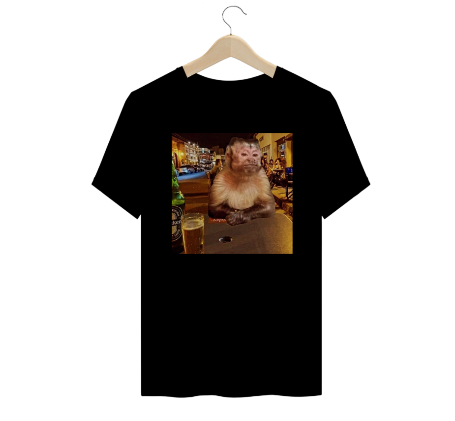 Camiseta macaquinho no bar