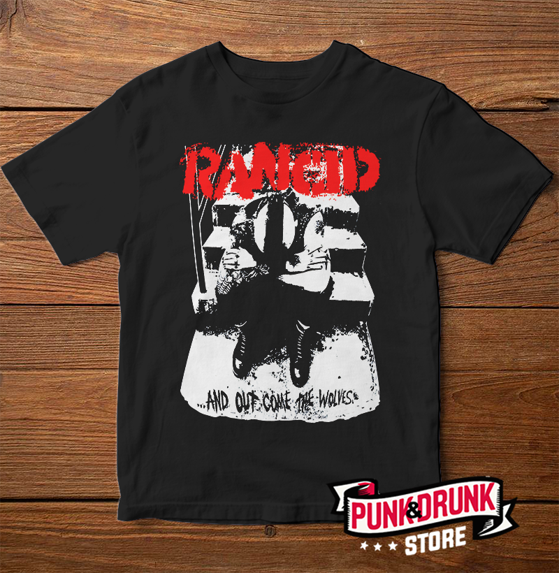 Nome do produto: Rancid - And out come the wolves