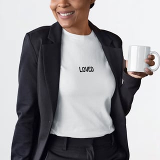 Camiseta Unissex - Loved