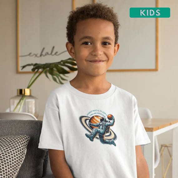 Camiseta Infantil 2 a 8 anos - Voe alto com a força de Deus.