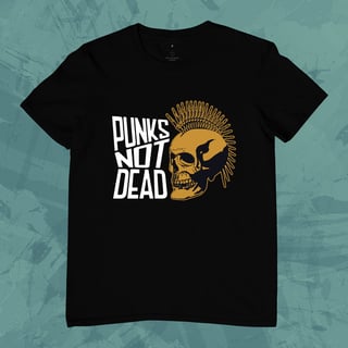 Camiseta Punks Not Dead