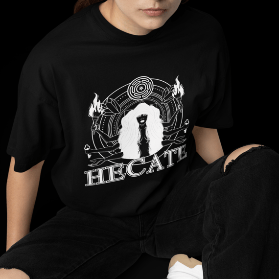 Camiseta Oversized - Hecate