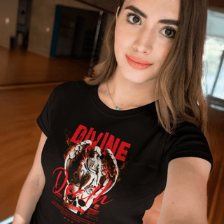 Nome do produtoCamiseta Divine Death - Baby Long