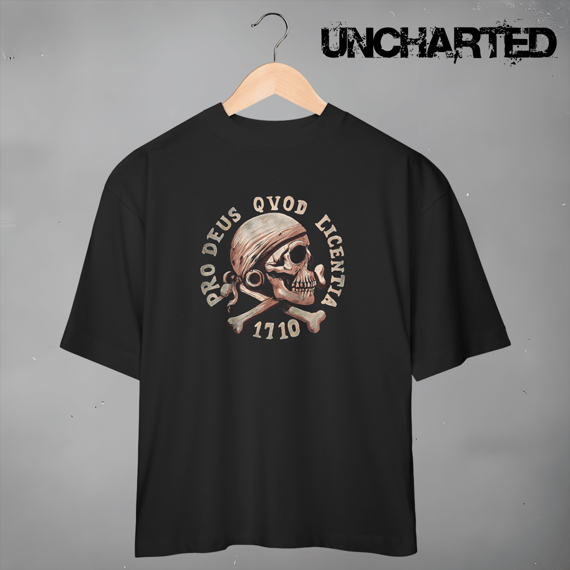 Camiseta Uncharted Henry Avery 1710 F - Oversized