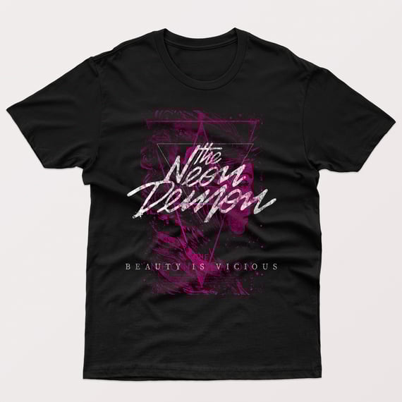 THE NEON DEMON