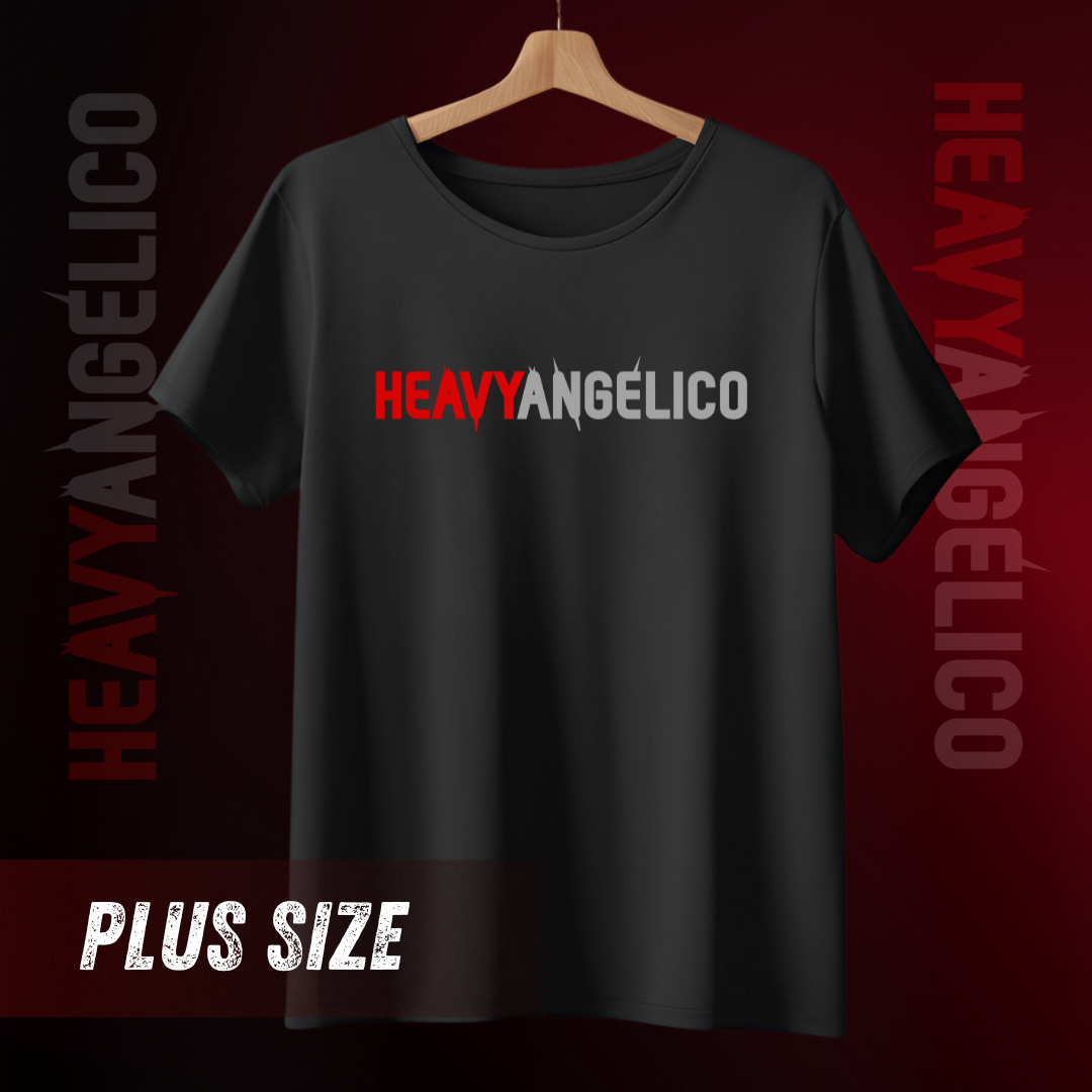 Nome do produto: HeavyAngélico NO PEITO - Camiseta Plus Size