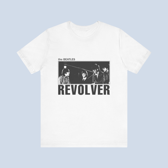 Camiseta Revolver Branca Unissex