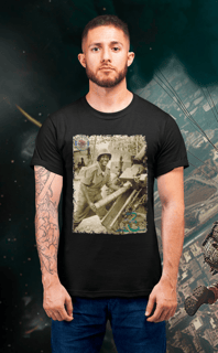Nome do produto Camiseta FEB – “A Cobra Está Fumando…” | Homenagem à Força Expedicionária Brasileira
