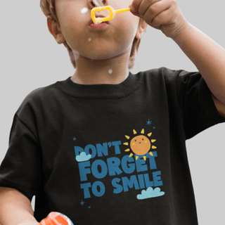 Camiseta Infantil Dont Forget to Smile