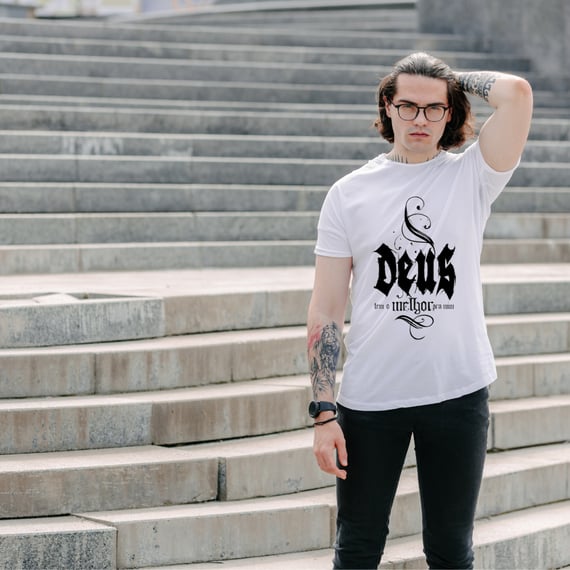 Camiseta T-shirt Quality Deus 