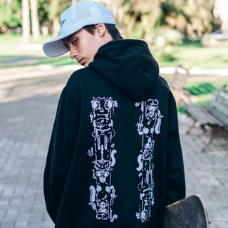 Nome do produto Moletom Canguru Grande, Estampa Frente e Costas, Moletom com Capuz Streetwear, Moletom Masculino Unissex, Estilo Grafite, Tribal, Rap, Street Skate e Bike Wheeling ,Grau de Bike, Rock, Roupa Undeground, Estilo de Rua - Moletom Graffity TOTENS 