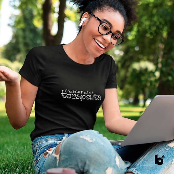 Camiseta GPT não é terapeuta Cor