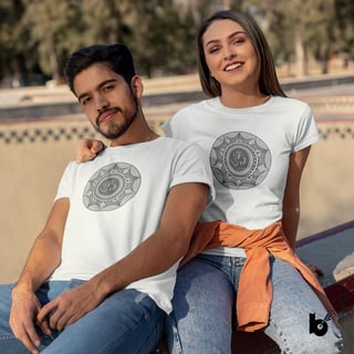 Camiseta Unissex - Mandala Om 