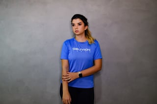 Nome do produto Camiseta Dryfit - Oblivion Code White - Feminina