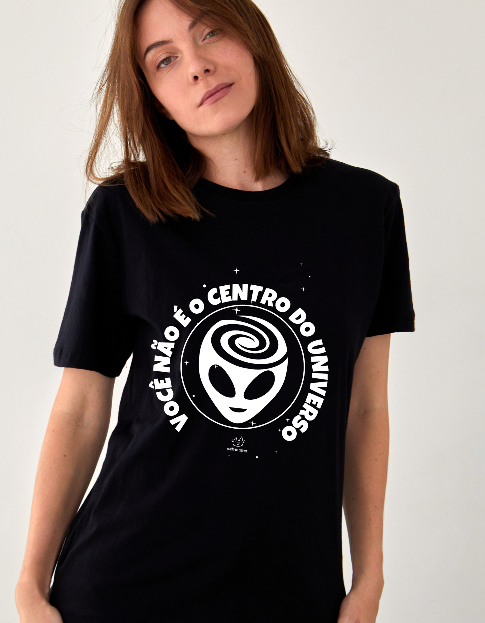 Camiseta Unissex - Você Não é o Centro do Universo - Puxão de Orelha