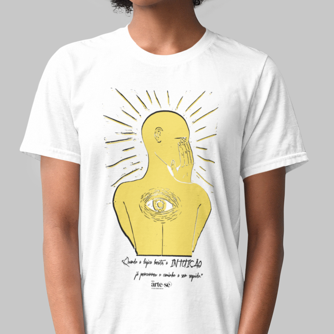 Nome do produto: Camiseta - Intuição