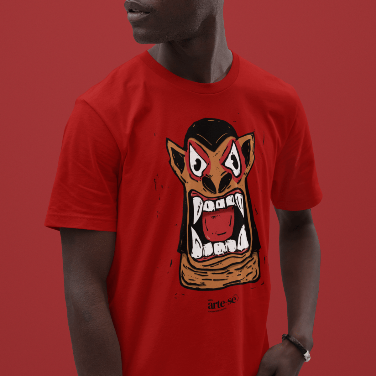 Nome do produto: Camiseta - Carranca