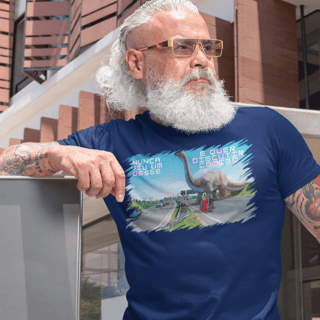 Nome do produto Camiseta Dinossauro na Rodovia com Frase