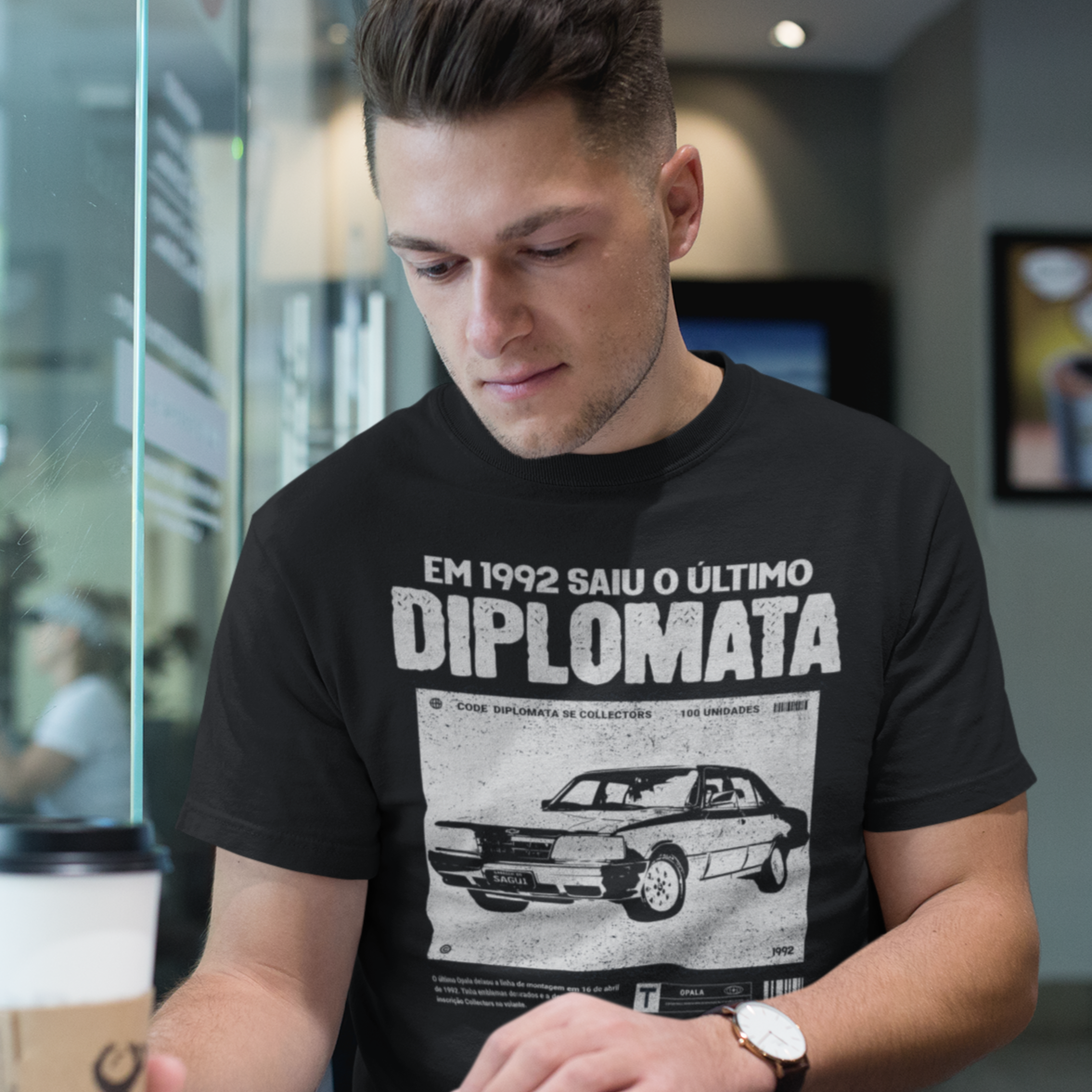 Nome do produto: Camiseta Diplomata Collectors (e)
