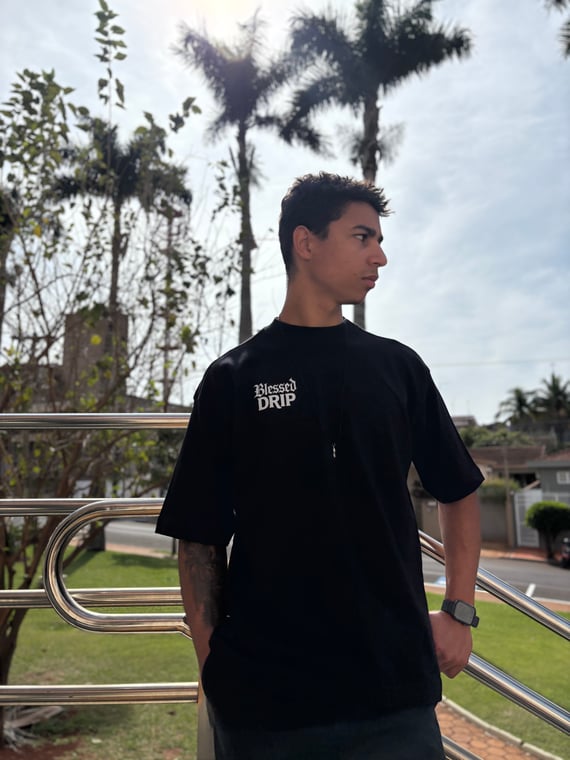 Oversized- Romanos