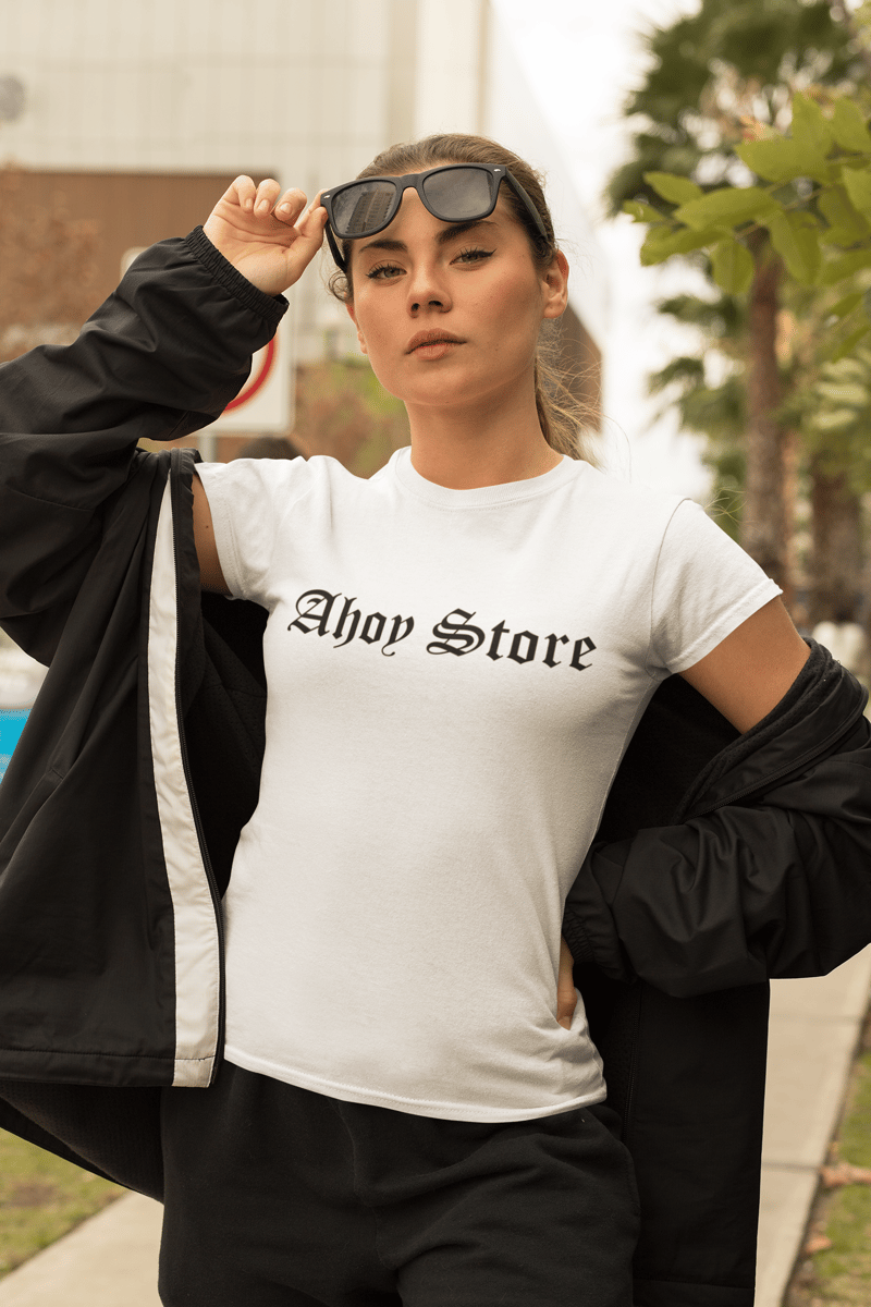 Nome do produto: Baby Look Feminina Ahoy Store