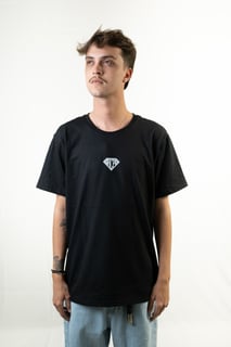 Nome do produto Camiseta Daimond (estampa branca)