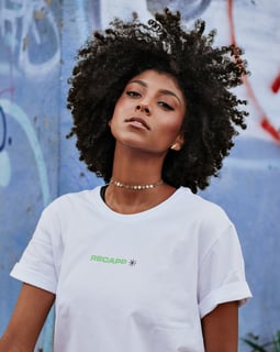 Nome do produto Camiseta Brand (logo preta)