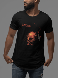Nome do produto CAMISETA DISCOGRAFIA SEPULTURA BENEATH THE REMAINS