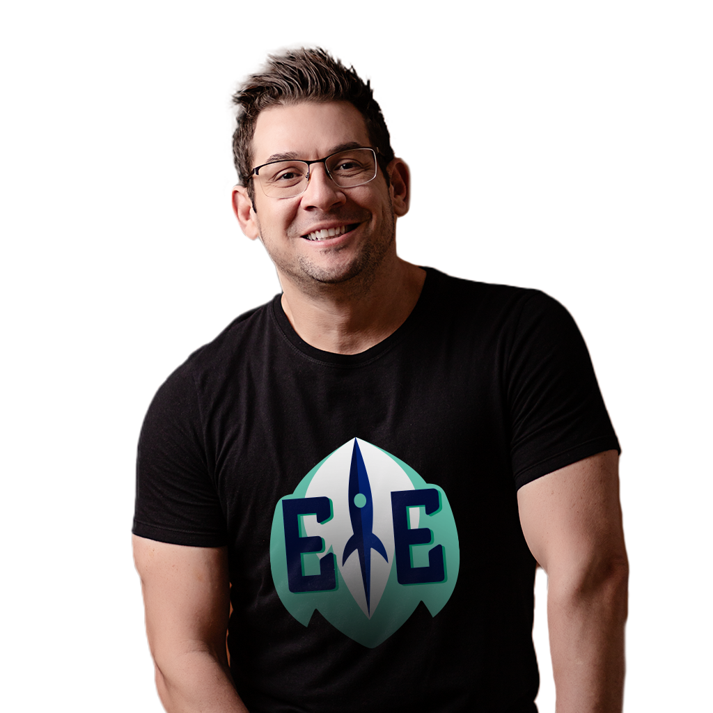Nome do produto: Camiseta Esquadrão - Logo