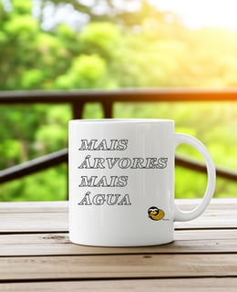 Nome do produto Caneca - Árvores e água