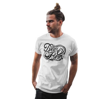 Camiseta Quality - Deus é bom o tempo todo