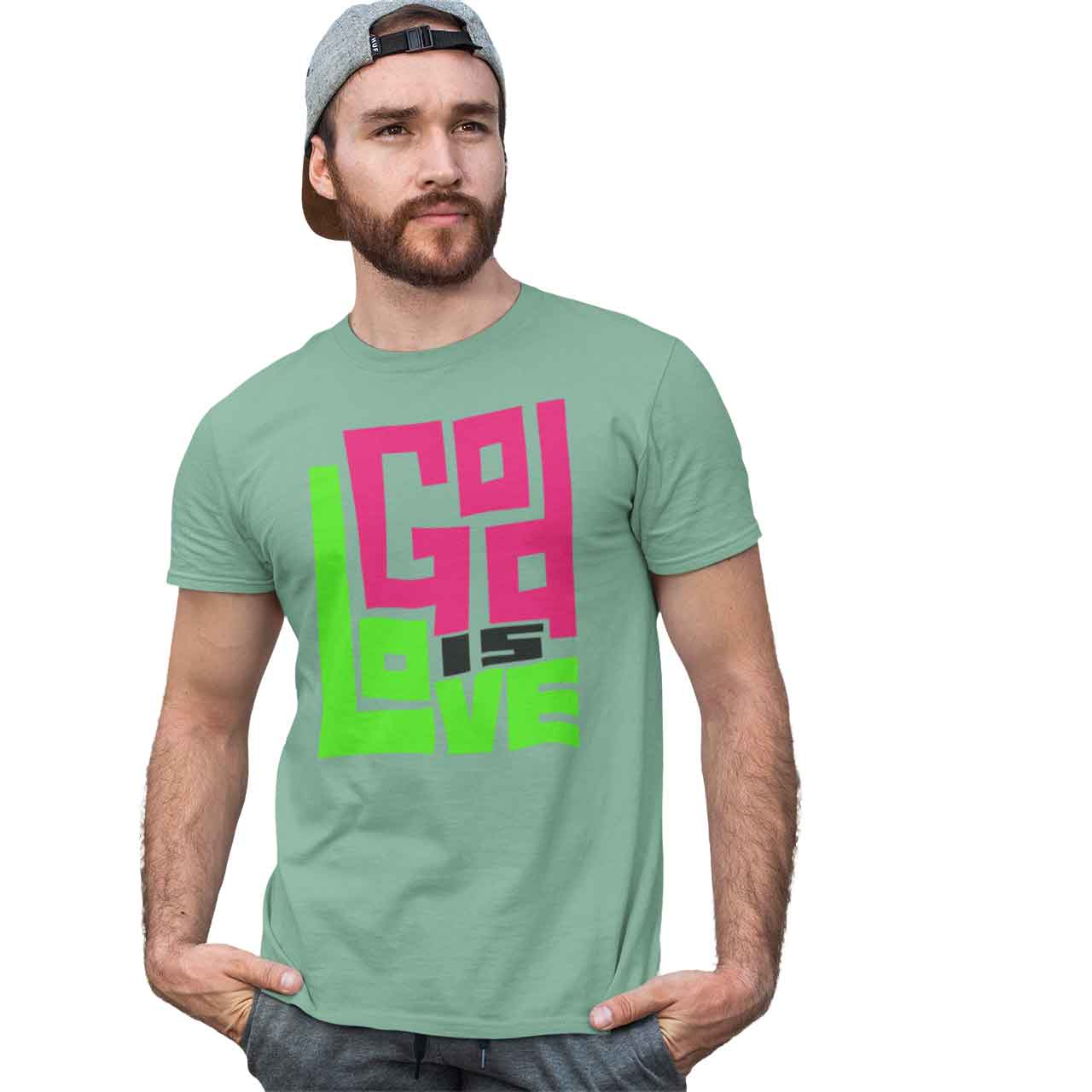 Camiseta Estonada - God is Love