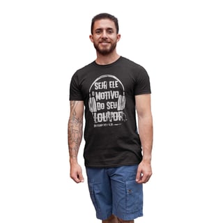 Camiseta Cristã Deuteronômio 10.21 | Unissex Prime