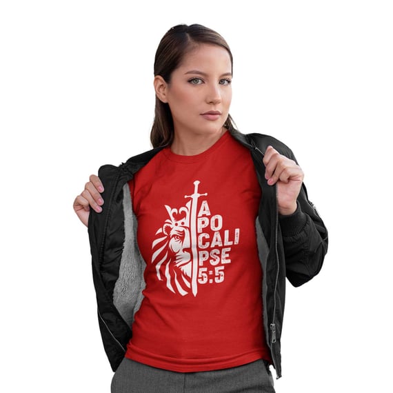 Camiseta Cristã Apocalipse 5:5 | Baby Long Quality