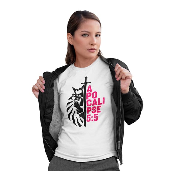 Camiseta Cristã Apocalipse 5:5 | Baby Long Prime