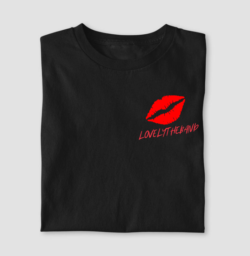 Camiseta Lovelytheband