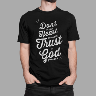 Nome do produto Camiseta - Trust in God (Preta, Cinza,Vinho e Azul Marinho)