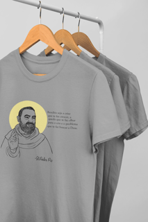 Nome do produto Camiseta - St. Padre Pio