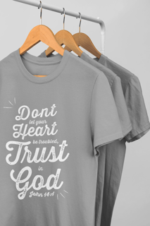 Nome do produto Camiseta - Trust in God (Preta, Cinza,Vinho e Azul Marinho)