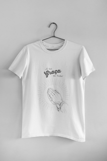 Nome do produto Camiseta - A tua graça me basta