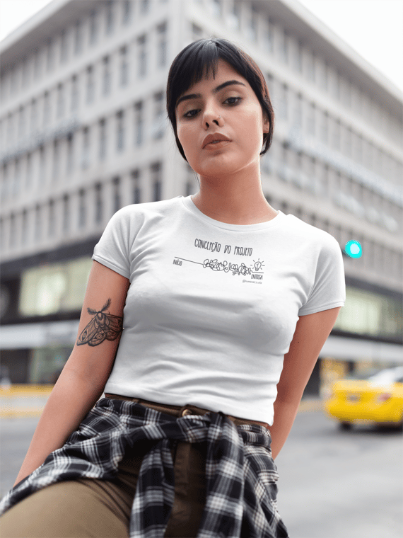 Camiseta Feminina Branca - Concepção do Projeto