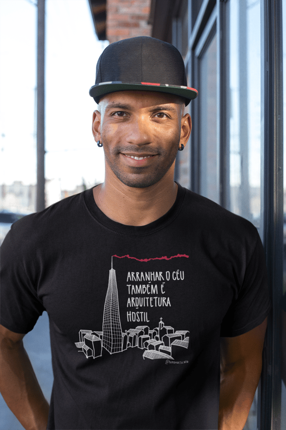Camiseta Unissex Preta - Arquitetura Hostil