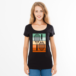 Nome do produto  Camiseta Feminina Estampada Raquetes de Tênis - Estilo Retro