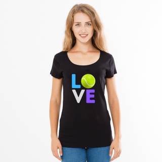 Nome do produto Camiseta Feminina LOVE - Design de Tênis | Confortável e Estilosa