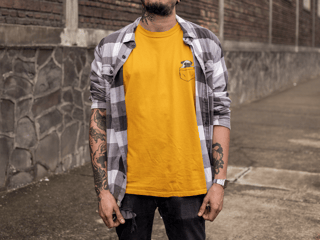 Nome do produto Pocket Pug | T-Shirt Quality
