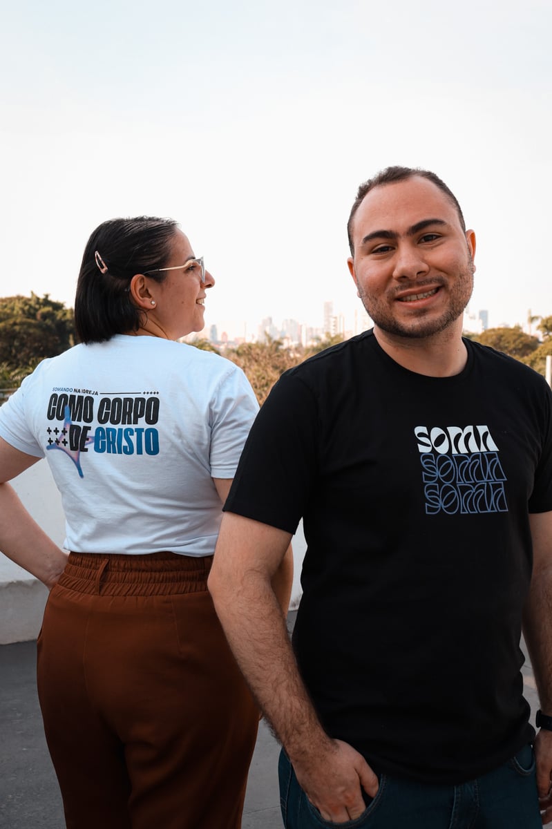 Nome do produto: Camiseta - Soma (Corpo de Cristo)