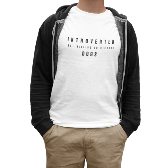 Camiseta Basic [Introverted But Willing to Discuss Dogs]