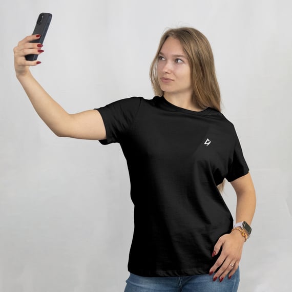 Camiseta T-Shirt Minimal Genrikh Feminino