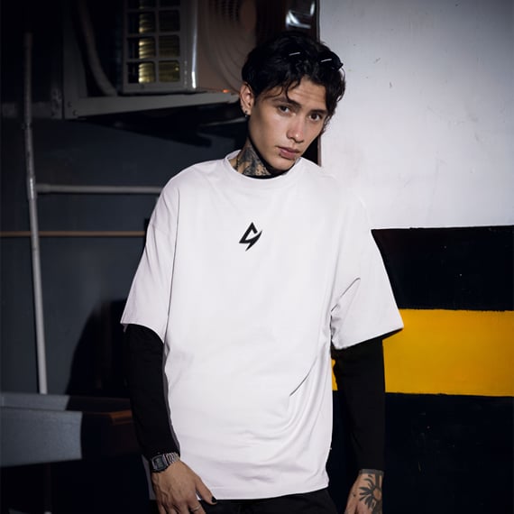 Camiseta Oversized Logus Genrikh Masculino 